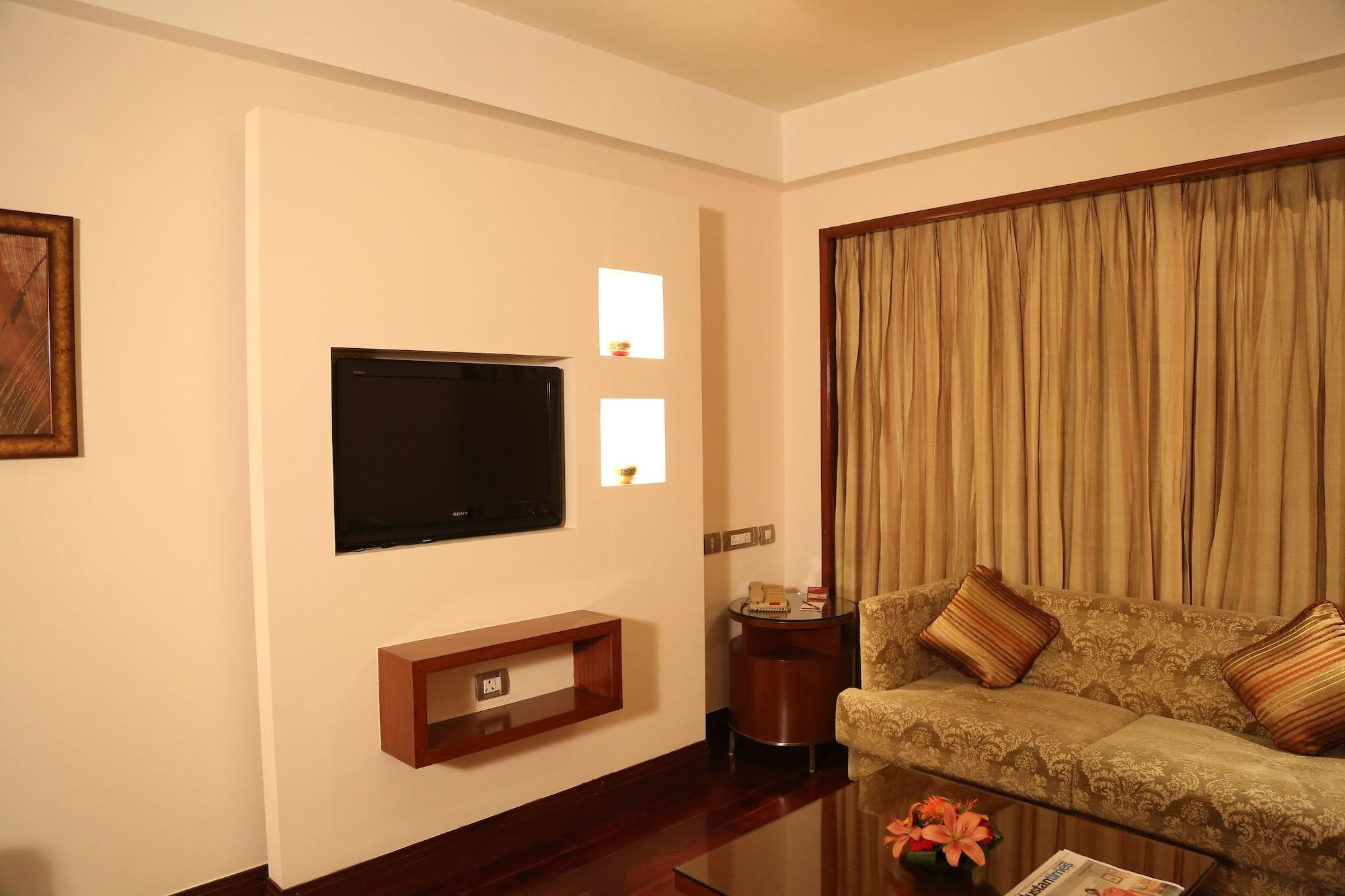 The Acura, Bmk Otel Gurgaon Dış mekan fotoğraf