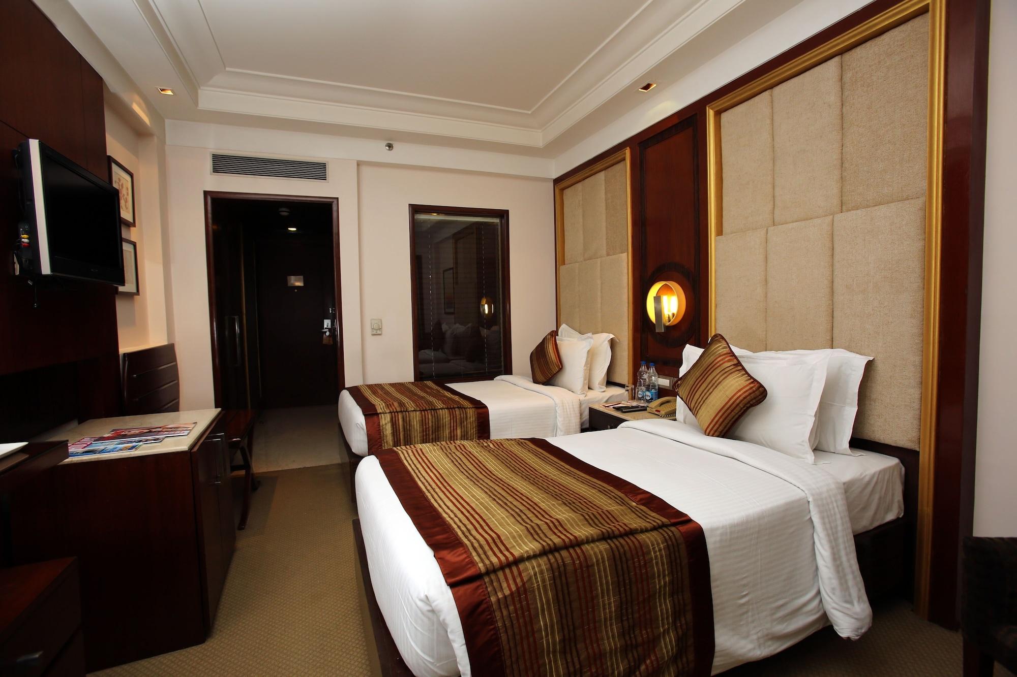 The Acura, Bmk Otel Gurgaon Dış mekan fotoğraf