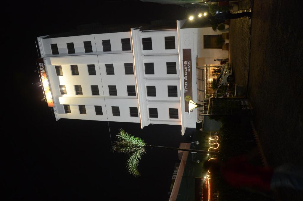 The Acura, Bmk Otel Gurgaon Dış mekan fotoğraf