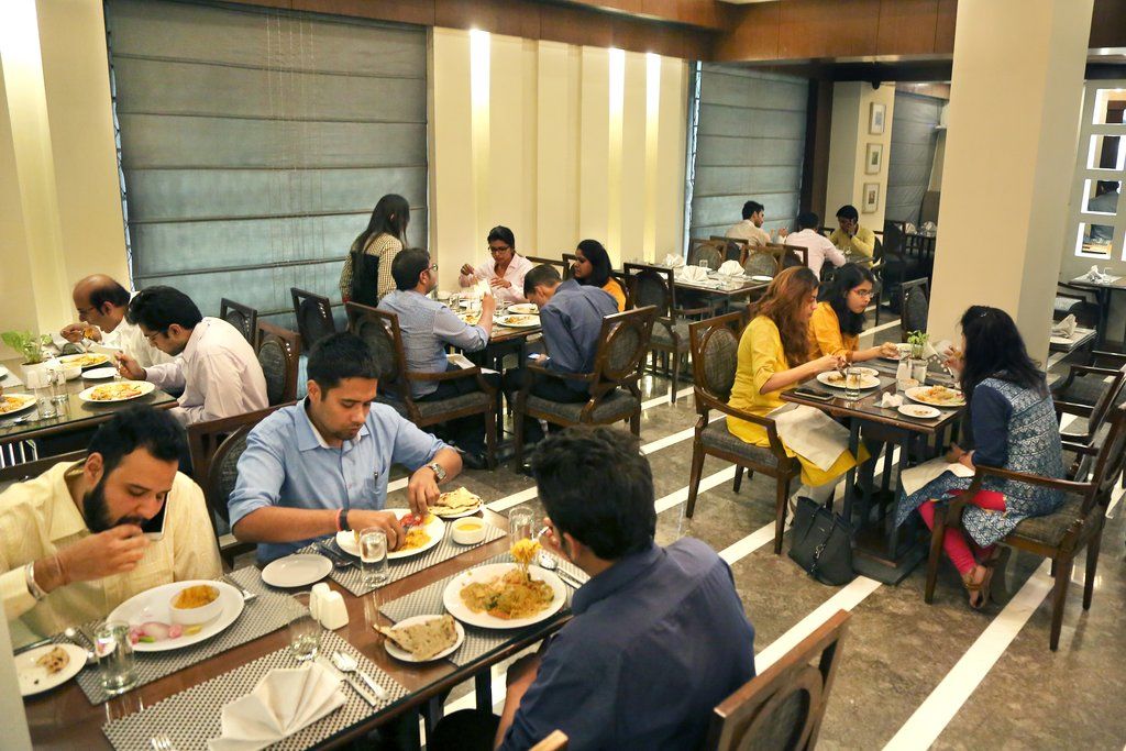 The Acura, Bmk Otel Gurgaon Dış mekan fotoğraf